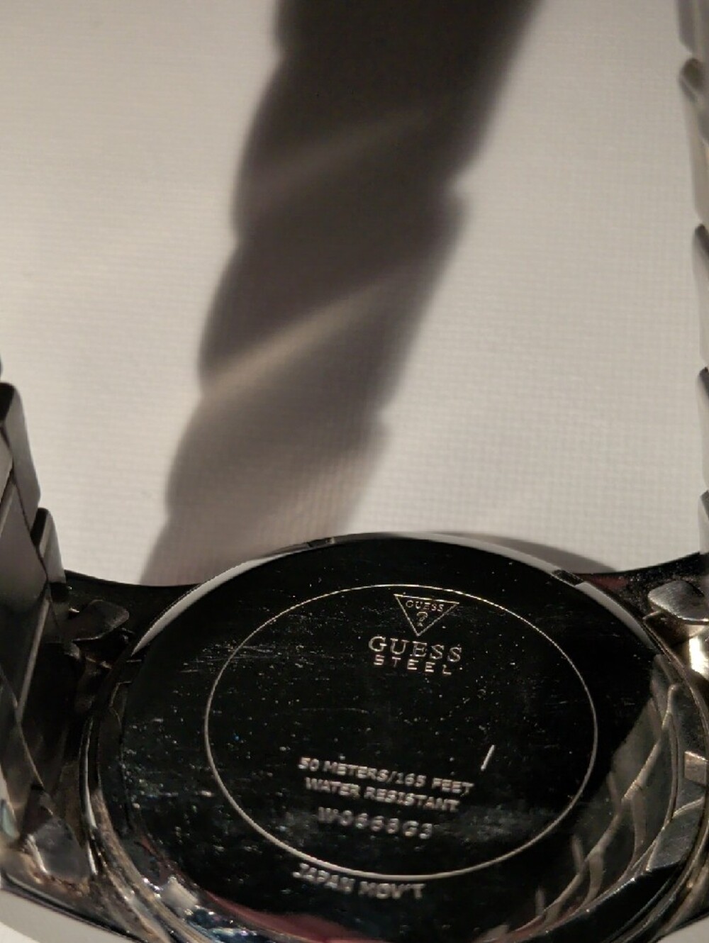 ⌚ GUESS - Requires Battery Replacement - Picture 5 of 8